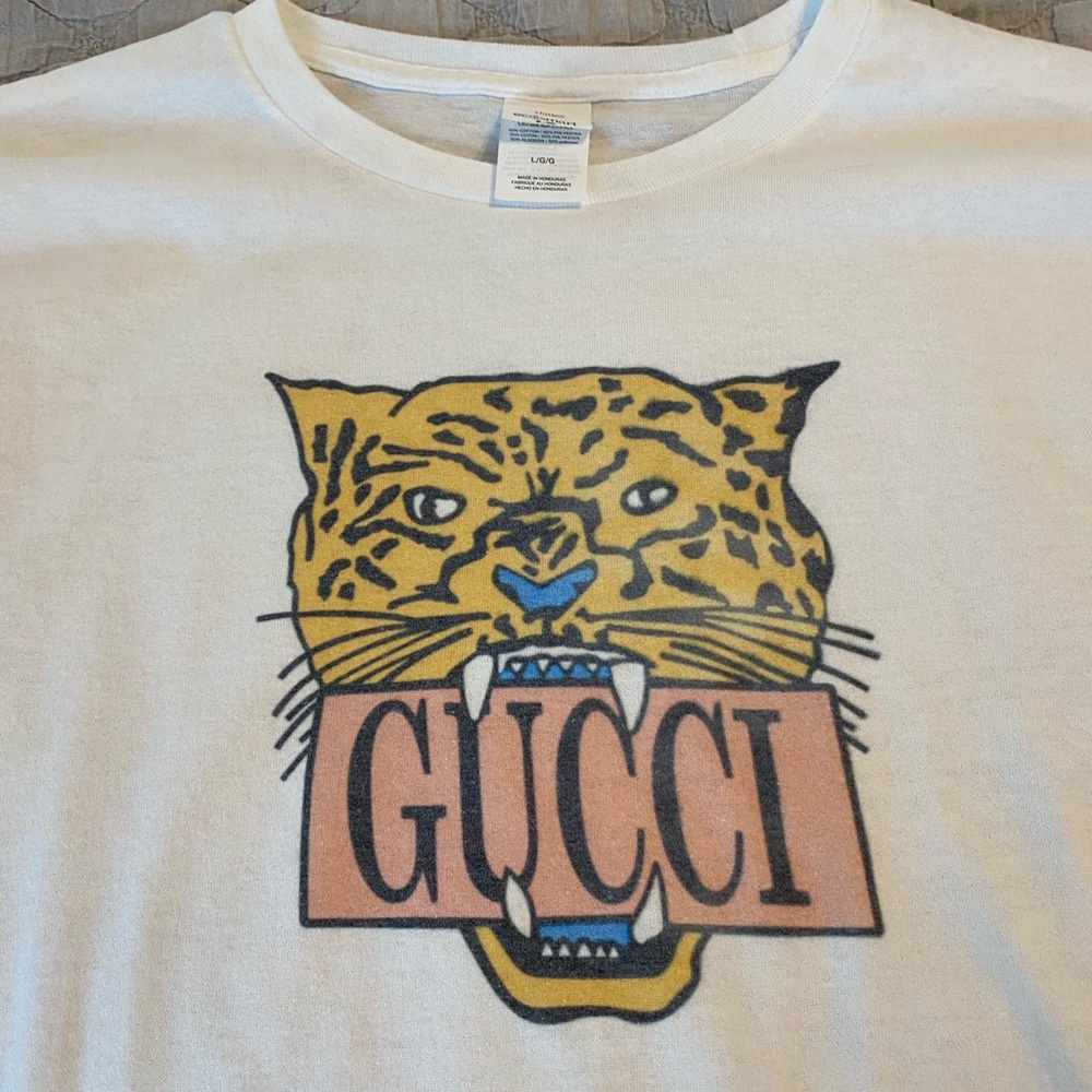 Boutique dupe tee